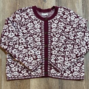 Croft & Barrow Maroon and Cream Patterned Cardigan